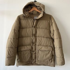 GAP Men's‎ Tan Puffer Jacket - Medium